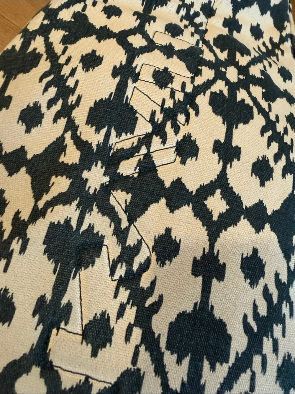 Kavu Cream & Navy Patterned Sling Pack